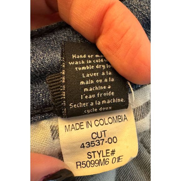 William Rast Belle Flare Jeans with Back Flap Pockets - Sz 27 - Picture 15 of 15